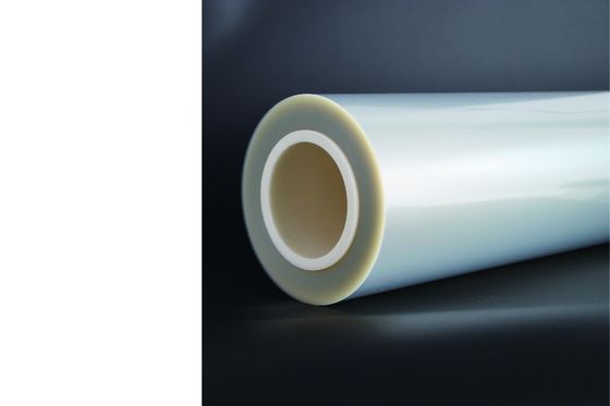 Un buen precio. Película de liberación de silicona PET de superficie lisa de 50 mm en línea